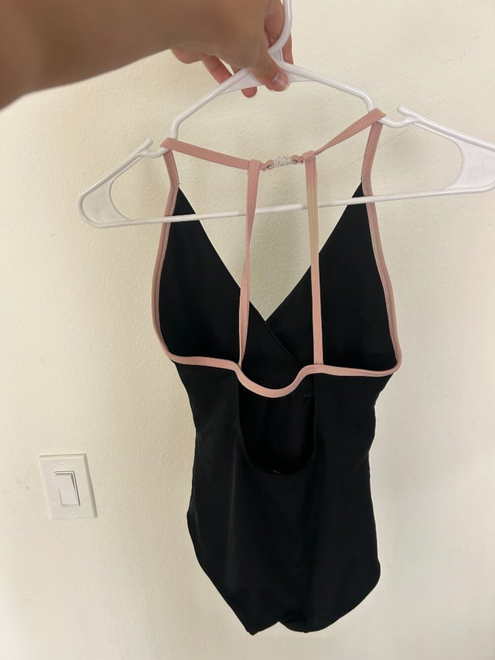 Bullet Pointe Leotard - Picture 2 of 2